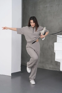 Kadın Gri Rahat Kesim Fermuarlı Sweat Pantolon Takım